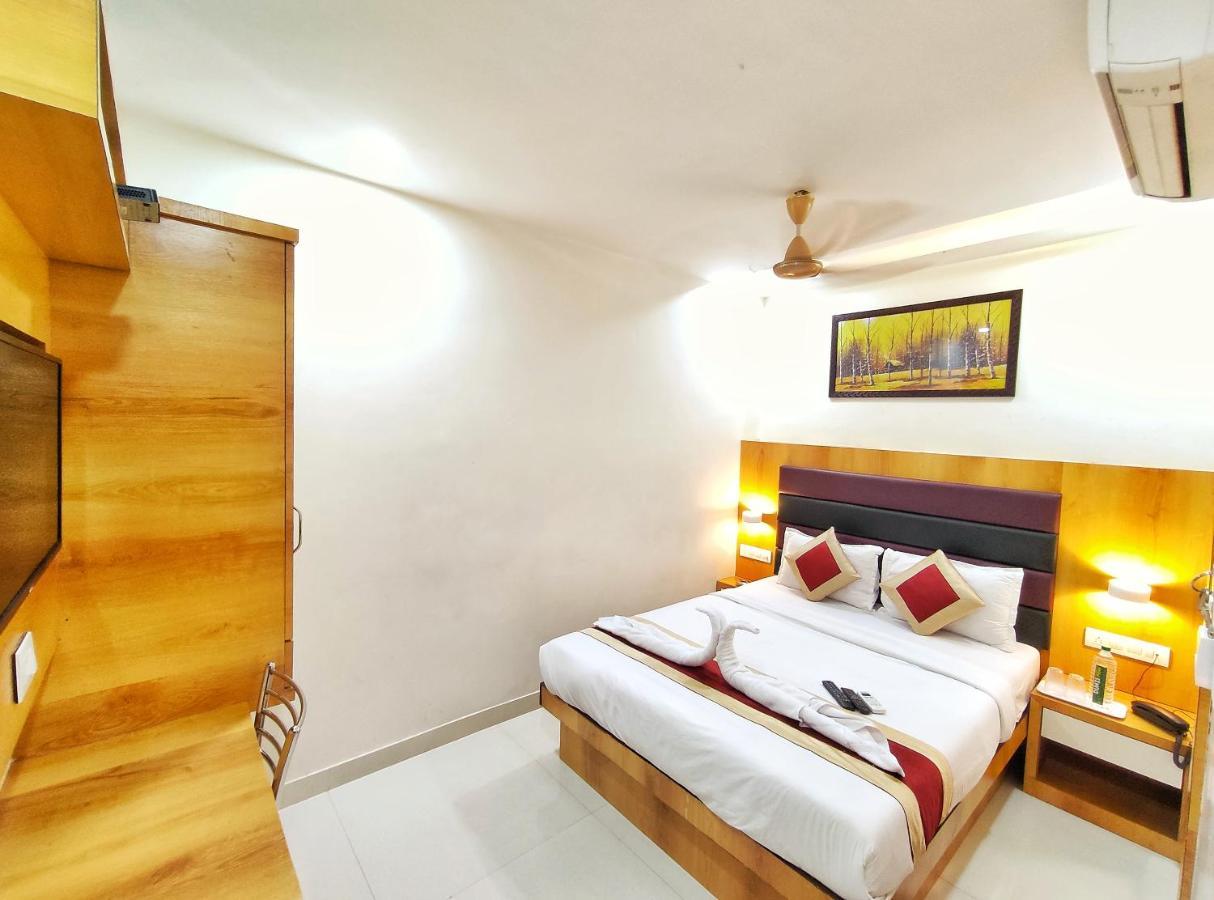 مومباي Gateway Suites المظهر الخارجي الصورة