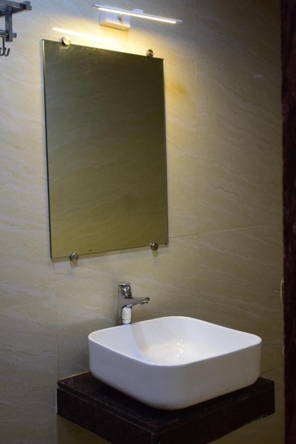 مومباي Gateway Suites المظهر الخارجي الصورة